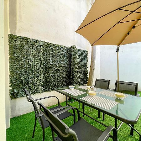 Appartement Soho Modern 55Sqm Studio With Secret Garden à Athènes Extérieur photo